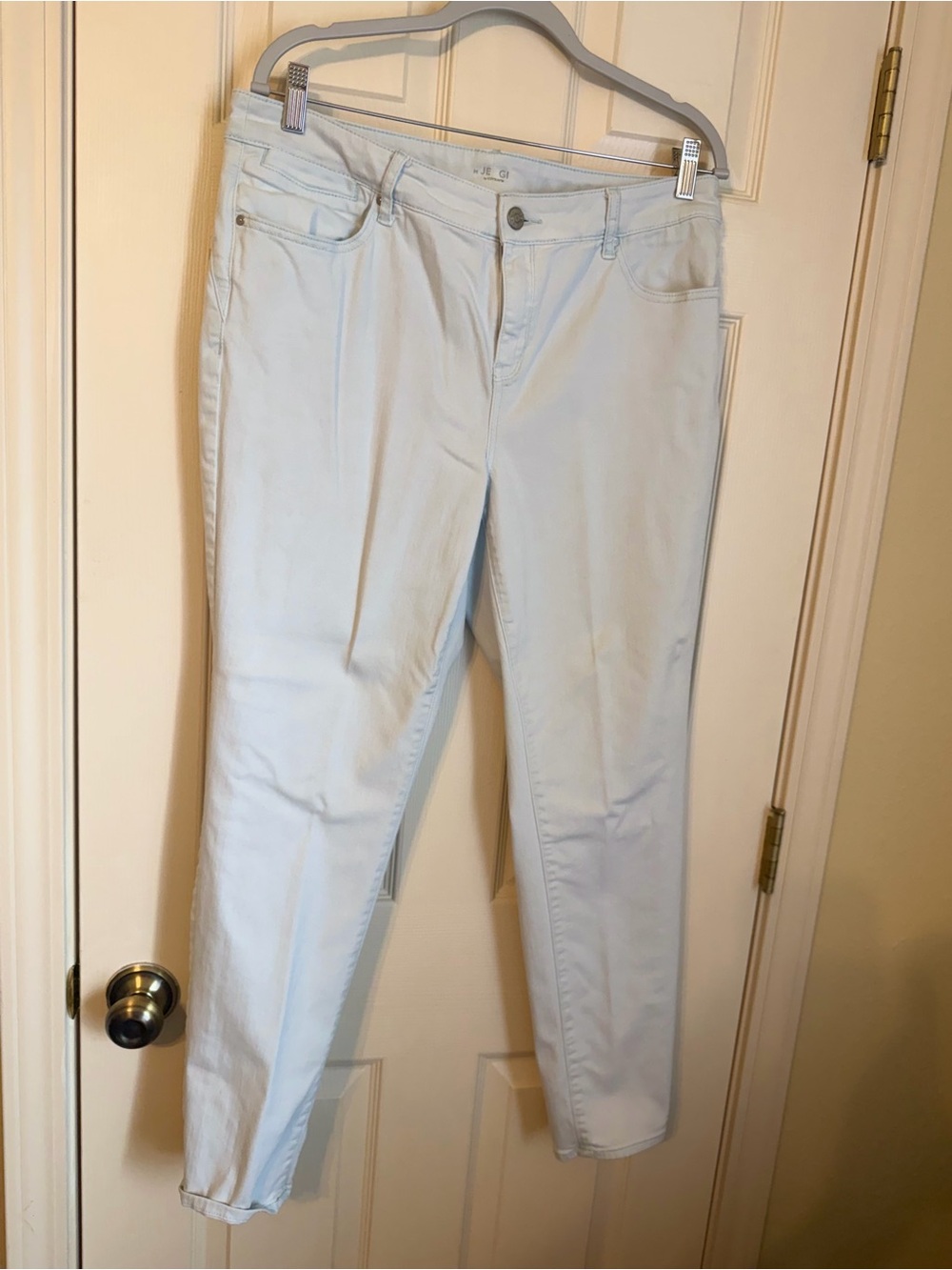 Chico’s Classic Women's Light Blue Jeans Size 2 (US XLarge)